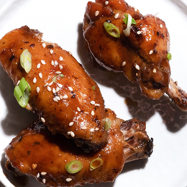 Korean BBQ-Glazed Chicken Wings
